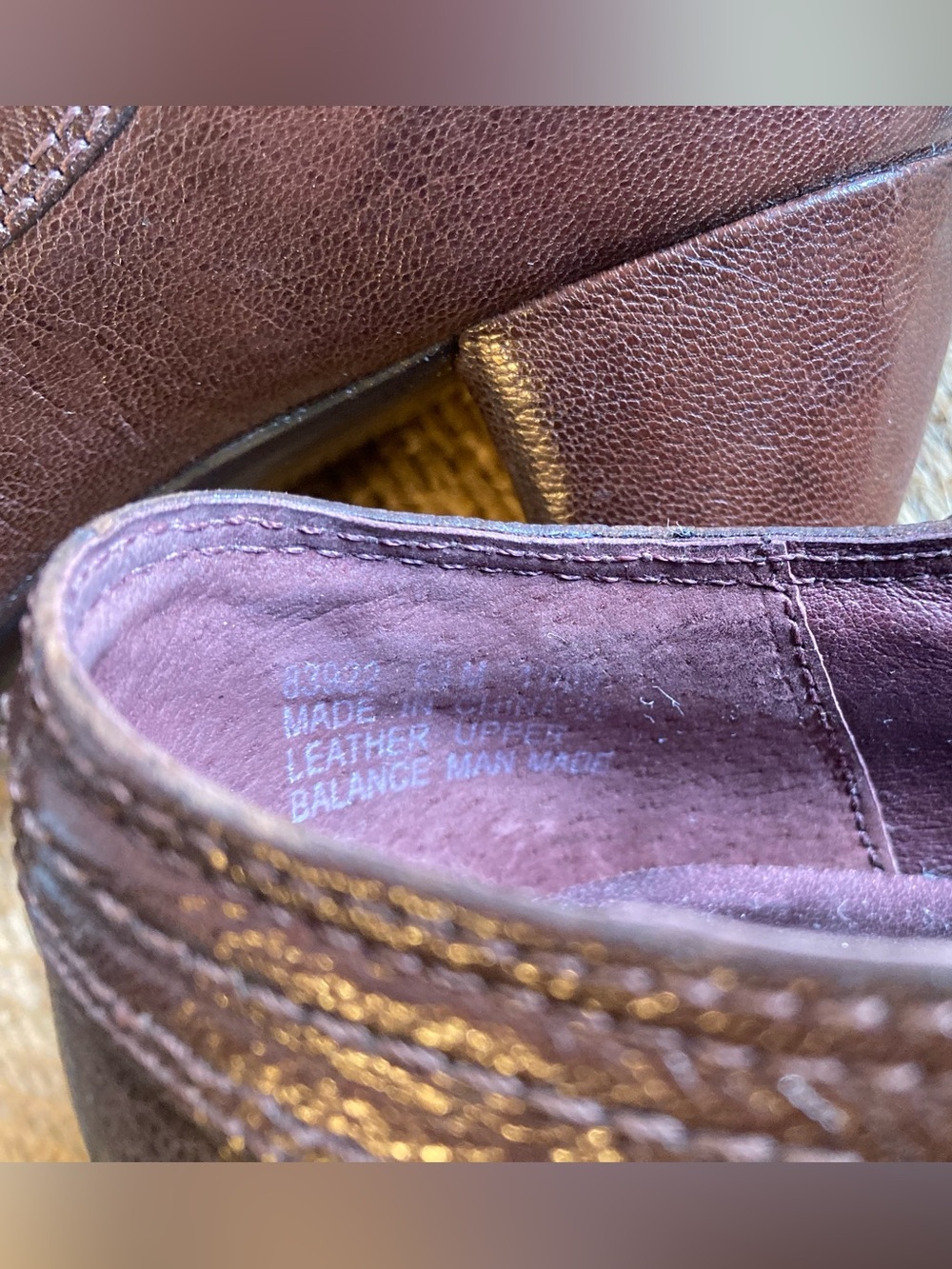 Vintage Brown Leather Mary Jane Heels - Picture 7 of 9